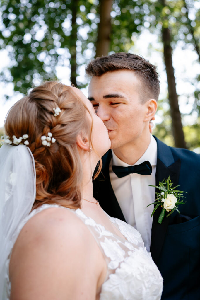 Hochzeiten, Hochzeit, Hochzeitsfotografie, Hochzeitsfotograf, Hochzeitsfotografin, natürliche Hochzeitsreportagen, Ludwigshafen, natürliche Hochzeitsfotografie, Ganztagesreportagen, Mannheim, Pfalz, Heidelberg, Frankfurt, Karlsruhe, Ludwigshafen, ewige Erinnerungen, eure Erinnerungen, kleine und große Momente, authentische Hochzeitsfotografie, Hochzeitsfotograf in der Nähe, Hochzeitsfotos Pfalz, Hochzeitsfotograf Hessen, Hochzeitsbilder Karlsruhe, Hochzeitsbilder Mannheim, Hochzeitsbilder Frankfurt, Hochzeitsfotos Saarland, natürliche Hochzeitsfotos, Hochzeitsfotos, Hochzeit Fotos, Hochzeitsshooting, After Wedding Shooting, After Wedding Fotos, besondere Fotos Hochzeit, Hochzeitsreportage, lebendige Hochzeitsfotos, ungestellte Hochzeitsfotos, Geschenk zur Hochzeit, Fotos Junggesellinnen Abschied, Junggesellinnenabschied, Bilder Junggesellinnen, Fotos nach der Hochzeit, authentische Fotografie, liebevolle Bilder