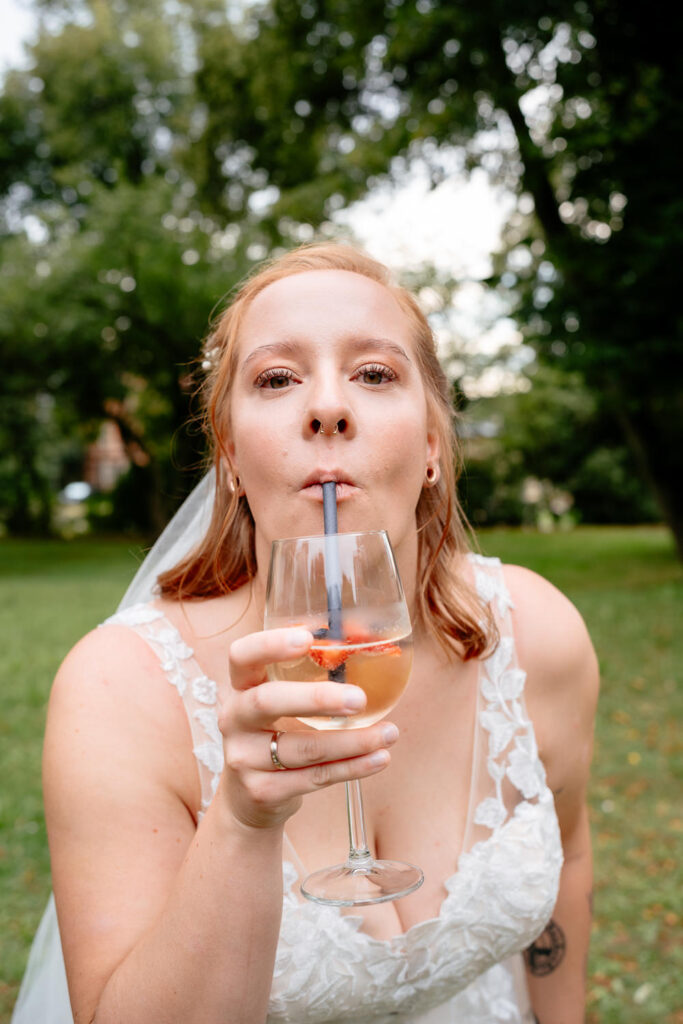Hochzeiten, Hochzeit, Hochzeitsfotografie, Hochzeitsfotograf, Hochzeitsfotografin, natürliche Hochzeitsreportagen, Ludwigshafen, natürliche Hochzeitsfotografie, Ganztagesreportagen, Mannheim, Pfalz, Heidelberg, Frankfurt, Karlsruhe, Ludwigshafen, ewige Erinnerungen, eure Erinnerungen, kleine und große Momente, authentische Hochzeitsfotografie, Hochzeitsfotograf in der Nähe, Hochzeitsfotos Pfalz, Hochzeitsfotograf Hessen, Hochzeitsbilder Karlsruhe, Hochzeitsbilder Mannheim, Hochzeitsbilder Frankfurt, Hochzeitsfotos Saarland, natürliche Hochzeitsfotos, Hochzeitsfotos, Hochzeit Fotos, Hochzeitsshooting, After Wedding Shooting, After Wedding Fotos, besondere Fotos Hochzeit, Hochzeitsreportage, lebendige Hochzeitsfotos, ungestellte Hochzeitsfotos, Geschenk zur Hochzeit, Fotos Junggesellinnen Abschied, Junggesellinnenabschied, Bilder Junggesellinnen, Fotos nach der Hochzeit, authentische Fotografie, liebevolle Bilder
